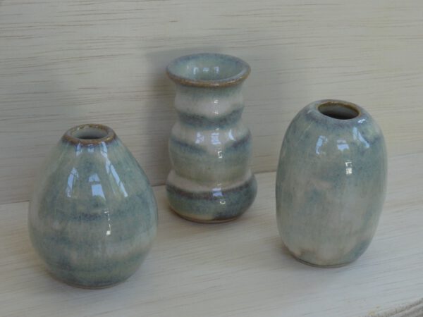 Handgemaakt mini vaasje van steengoed